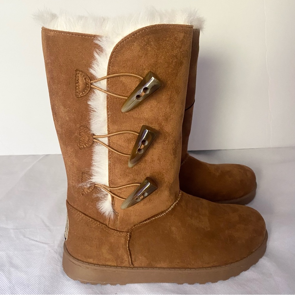 White Mountain Suede Faux Fur  Boots